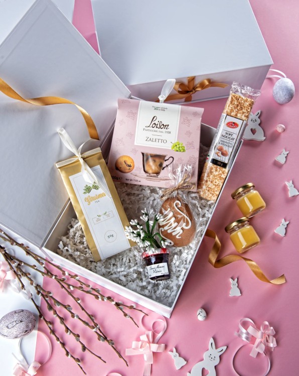 Kosz prezentowy wielkanocny M29